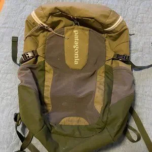 patagonia petrolia 28l